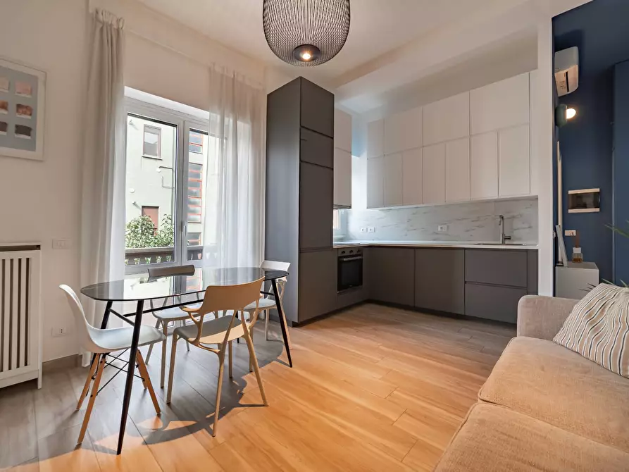 Immagine 1 di Appartamento in affitto  in Viale Marche 30 a Milano