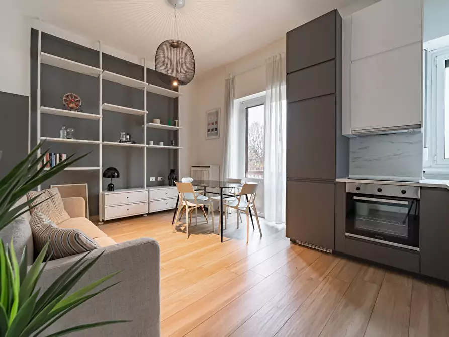 Immagine 9 di Appartamento in affitto  in Viale Marche 30 a Milano