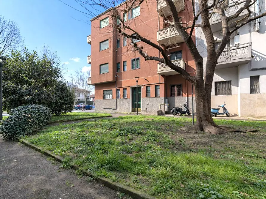 Immagine 19 di Appartamento in affitto  in Viale Marche 30 a Milano
