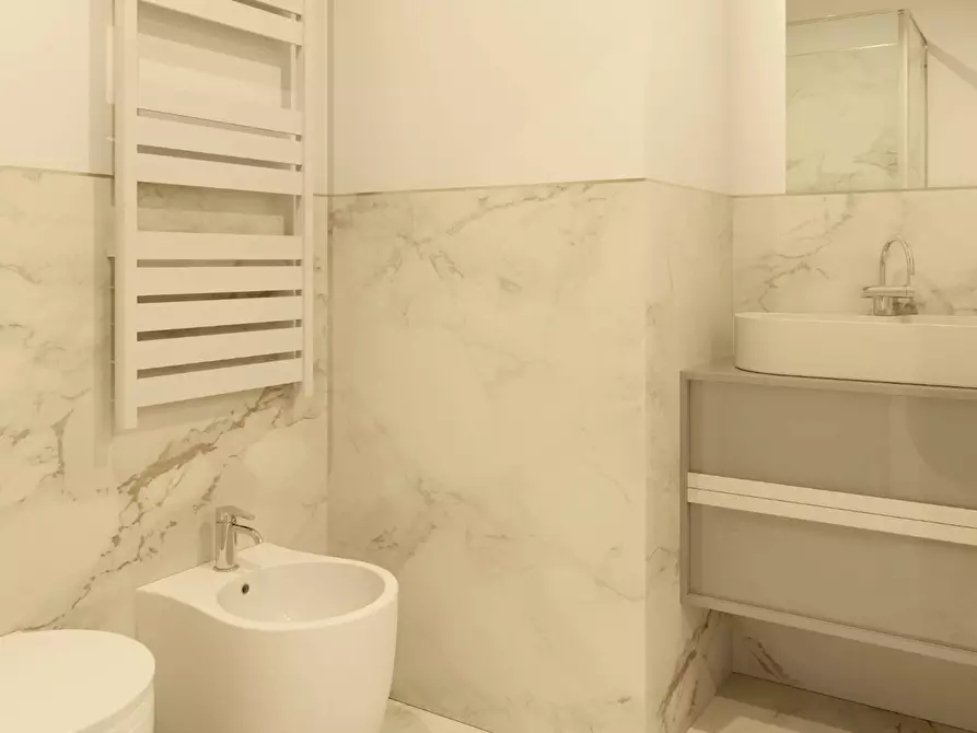 Immagine 8 di Appartamento in vendita  in Via Sant'anselmo 20 a Torino