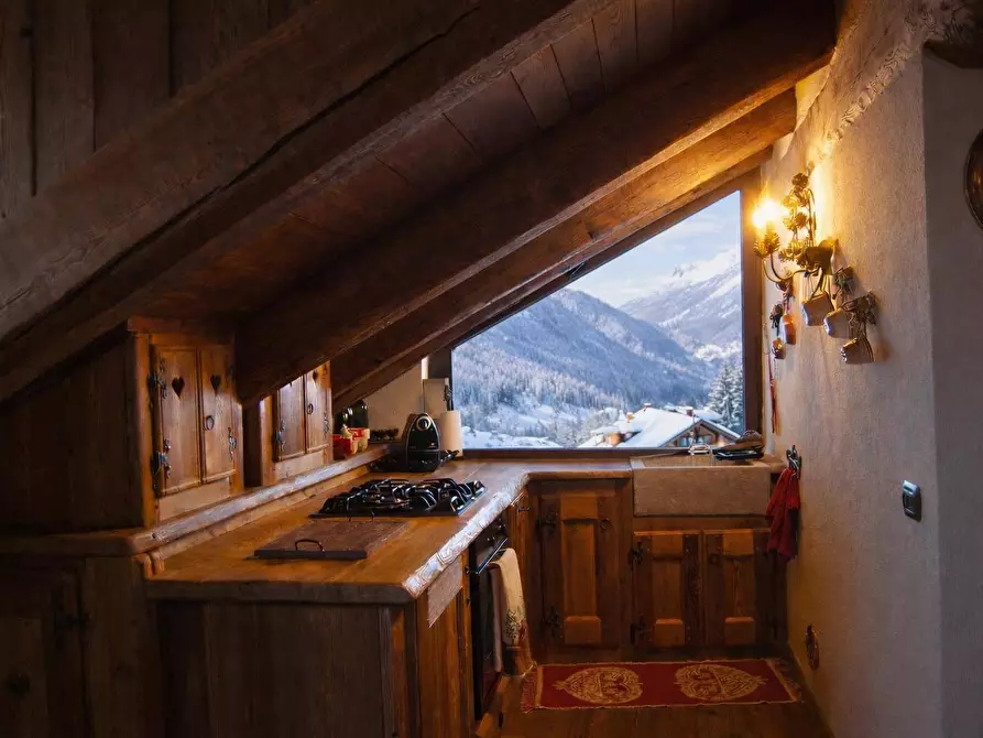 Immagine 11 di Appartamento in vendita  in Via Champlas du Col Fraz.Rollieres 13 a Cesana Torinese