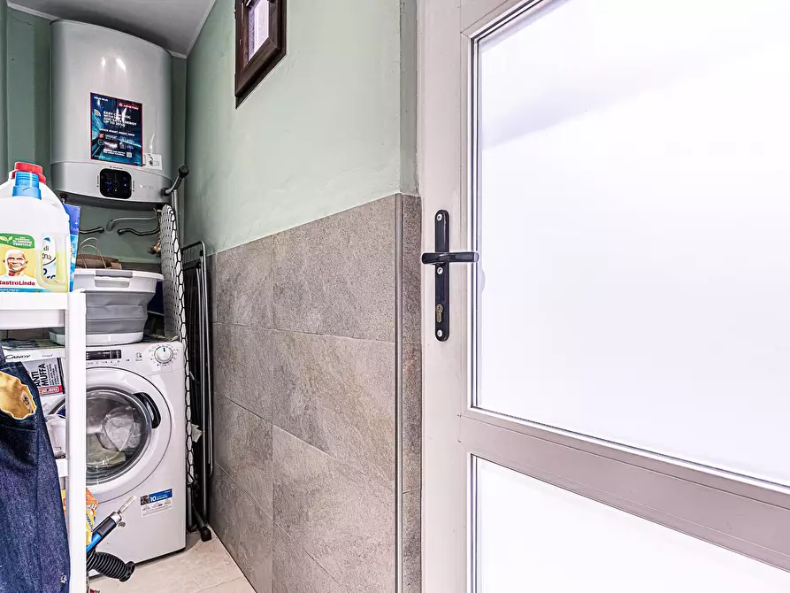 Immagine 24 di Loft/Open space in vendita  in Via Varallo 4 a Torino