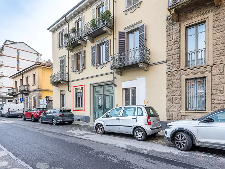 Immagine 2 di Loft/Open space in vendita  in Via Varallo 4 a Torino