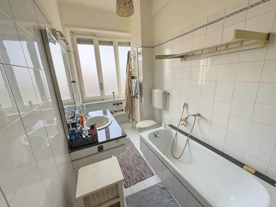 Immagine 12 di Appartamento in affitto  in Corso Re Umberto a Torino