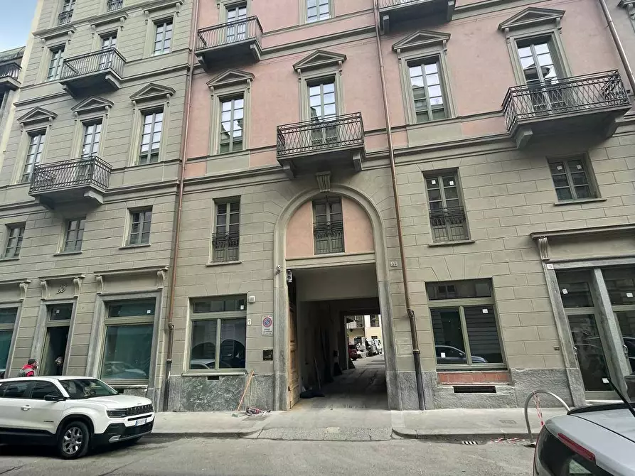Immagine 8 di Appartamento in affitto  in Via San Francesco Da Paola 33 a Torino