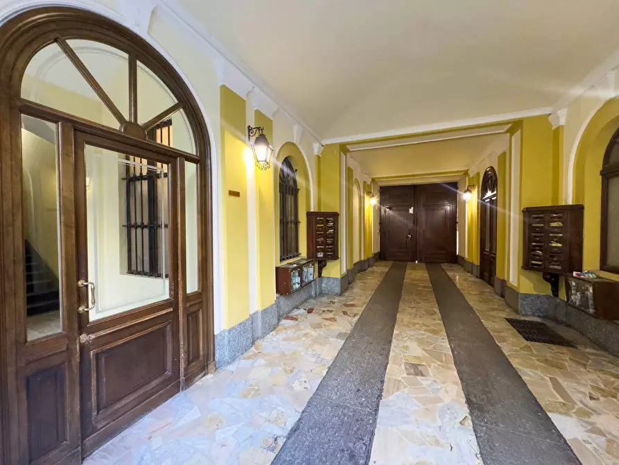 Immagine 14 di Appartamento in affitto  in Via Massena a Torino