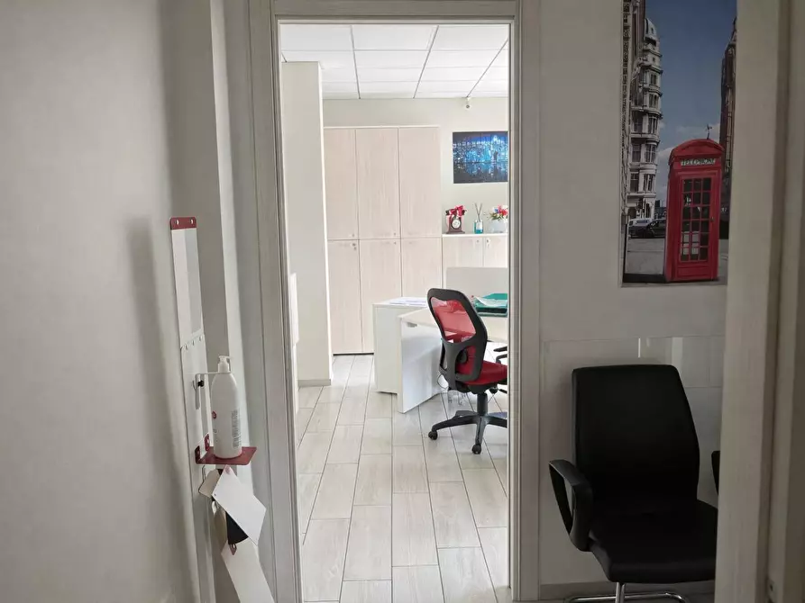 Immagine 16 di Capannone industriale in vendita  in via Ferdinando Santi 1/1 a Nichelino