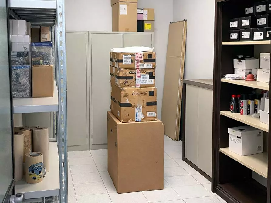 Immagine 40 di Capannone industriale in vendita  in via Ferdinando Santi 1/1 a Nichelino