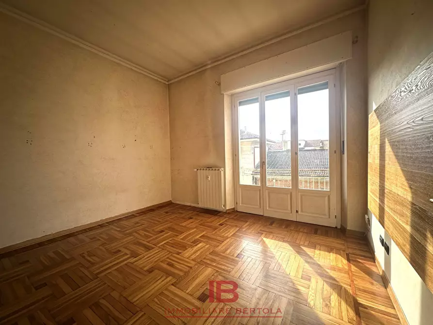 Immagine 6 di Appartamento in vendita  in VIA SCHIAPARELLI 34 a Cuneo