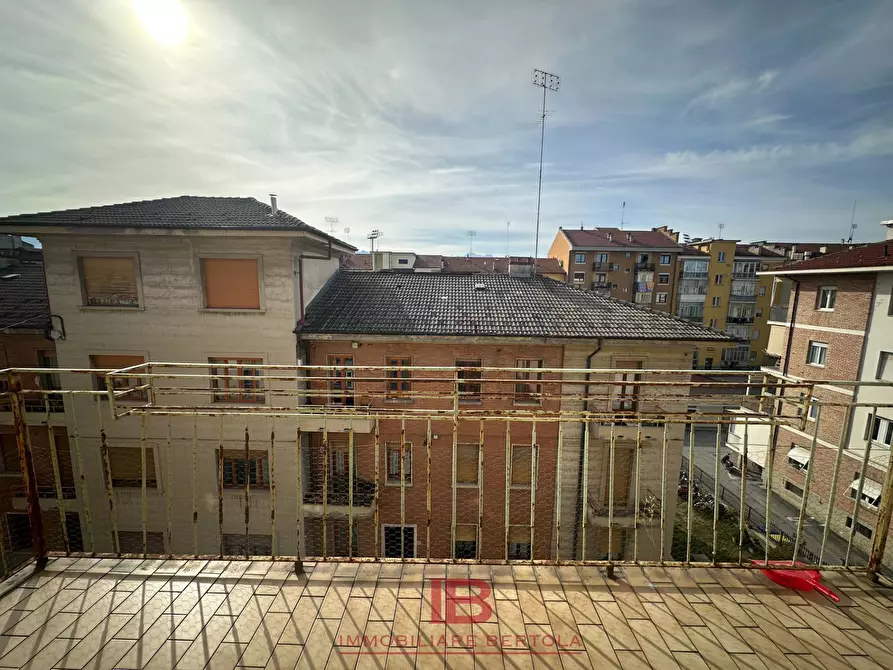 Immagine 1 di Appartamento in vendita  in VIA SCHIAPARELLI 34 a Cuneo