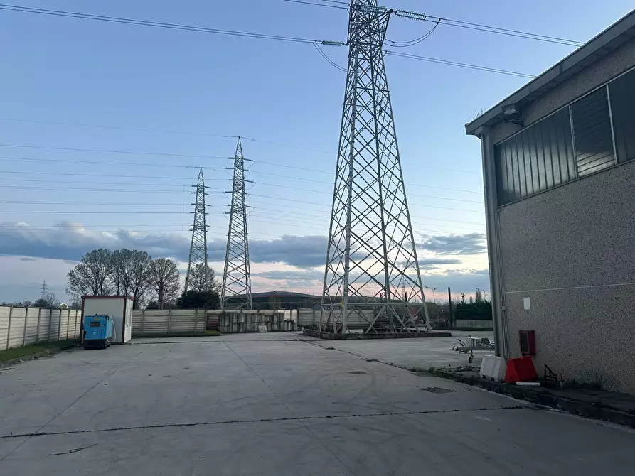 Immagine 4 di Capannone industriale in affitto  in Via Venaria a Collegno