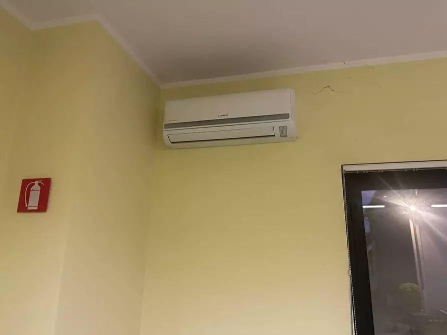 Immagine 10 di Capannone industriale in affitto  in Via Venaria a Collegno