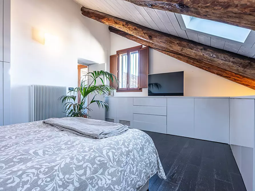 Immagine 16 di Appartamento in affitto  in Via Cibrario 28 a Torino