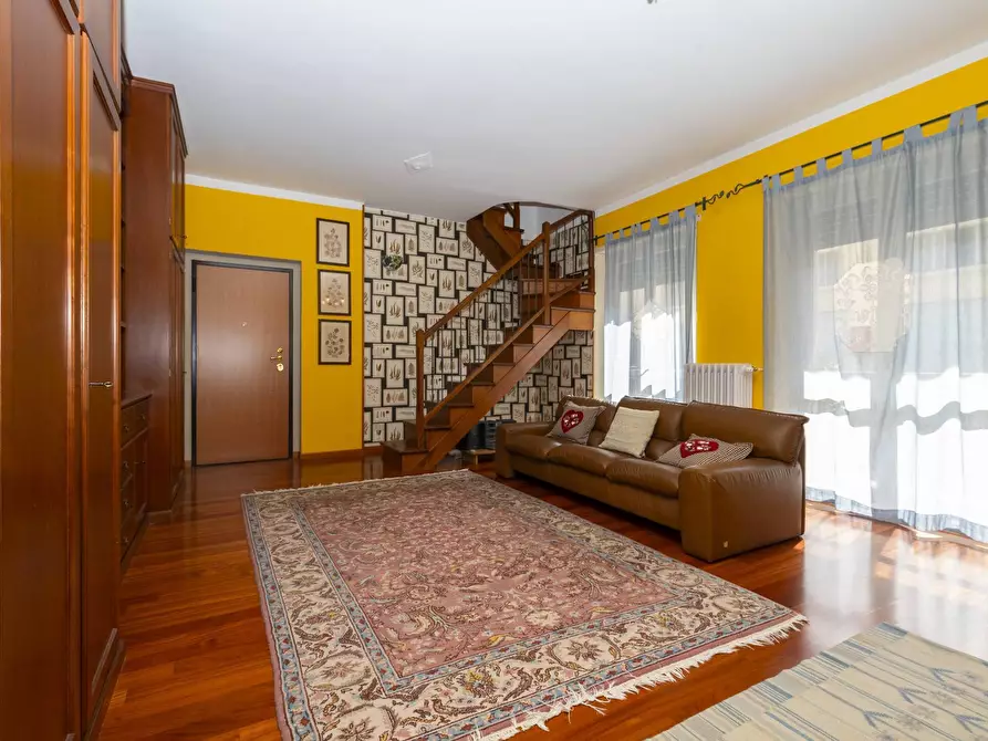 Immagine 29 di Appartamento in vendita  in Corso Quintino Sella 134 a Torino