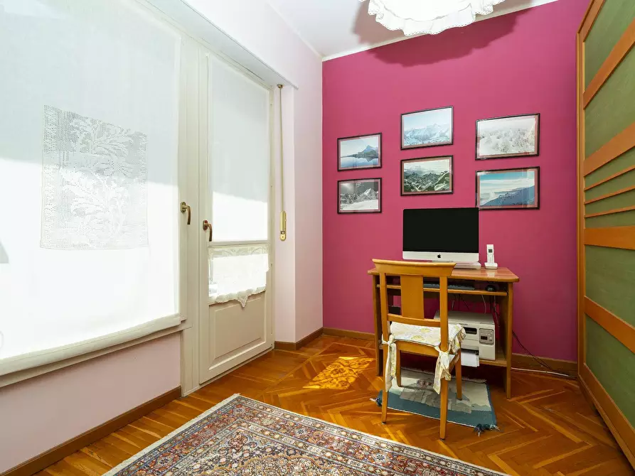 Immagine 39 di Appartamento in vendita  in Corso Quintino Sella 134 a Torino