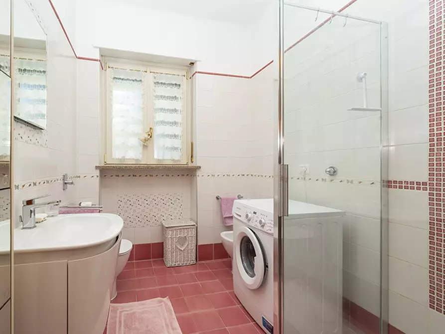 Immagine 41 di Appartamento in vendita  in Corso Quintino Sella 134 a Torino