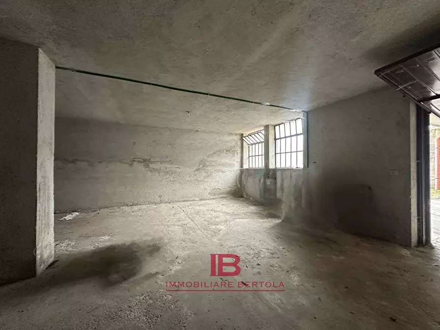 Immagine 6 di Magazzino in affitto  in Via Acceglio 6 a Cuneo