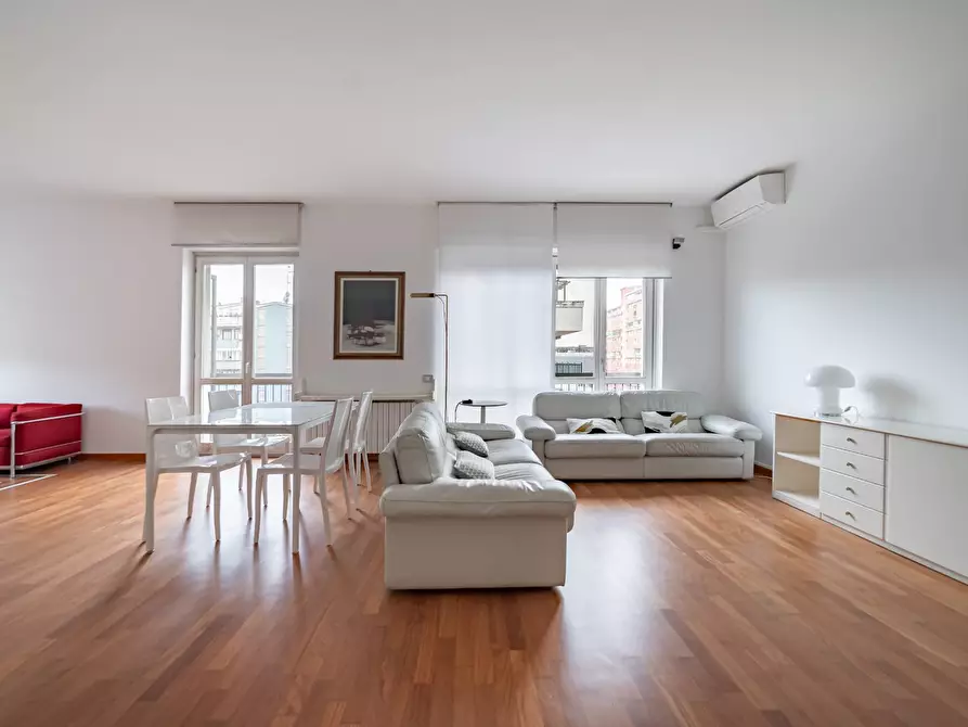 Immagine 2 di Appartamento in affitto  in Via Antonio Smareglia 1 a Milano