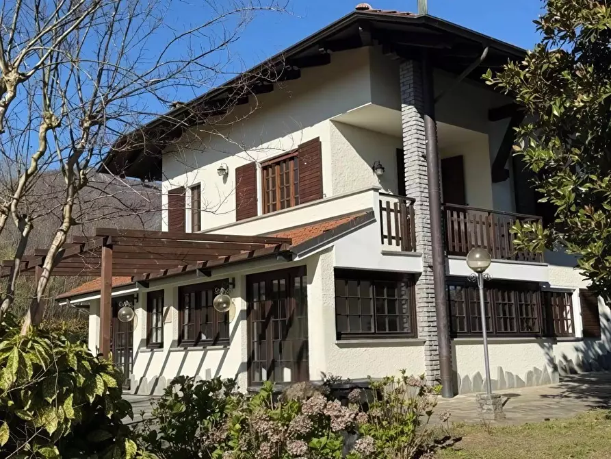 Immagine 1 di Villa in vendita  in Strada Badino angolo strada Costa a Almese