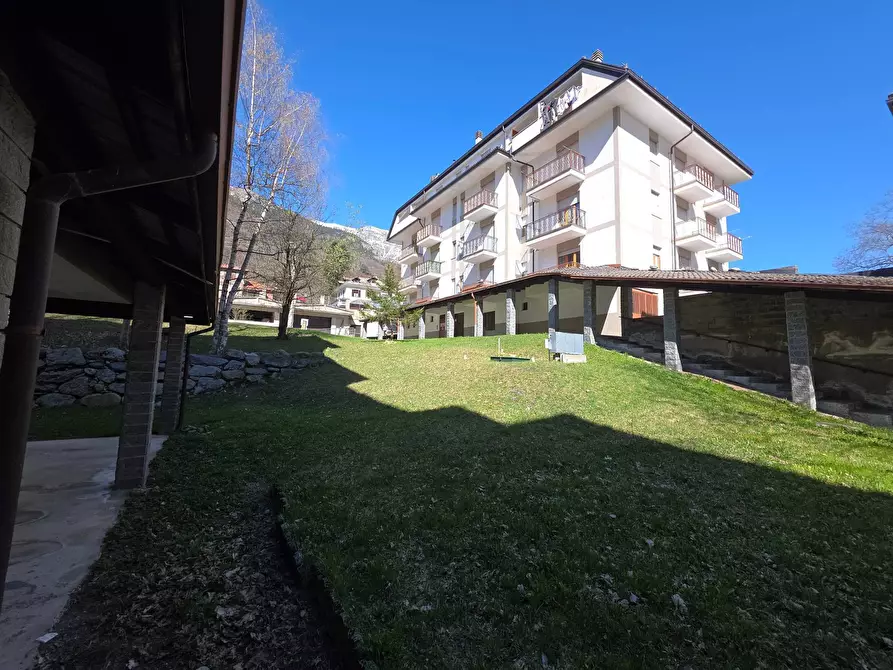 Immagine 1 di Appartamento in vendita  in SP33 10 a Ala Di Stura