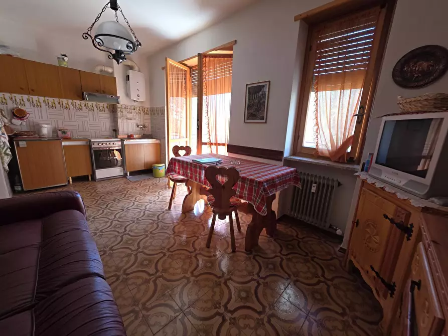 Immagine 10 di Appartamento in vendita  in SP33 10 a Ala Di Stura