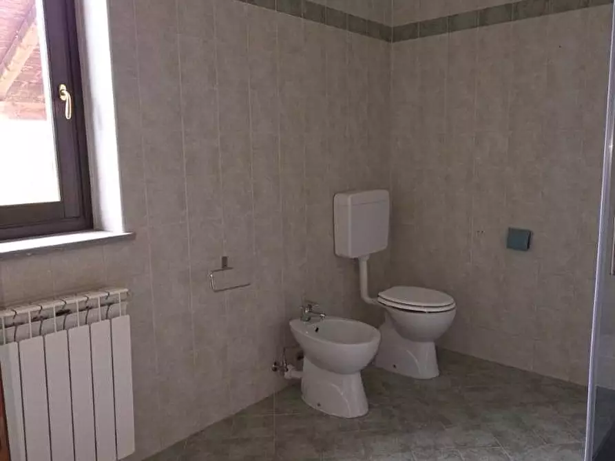 Immagine 18 di Casa indipendente in affitto  in Via Piana 4 a Ala Di Stura