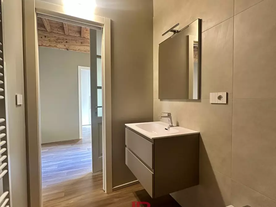 Immagine 16 di Appartamento in affitto  a Cuneo