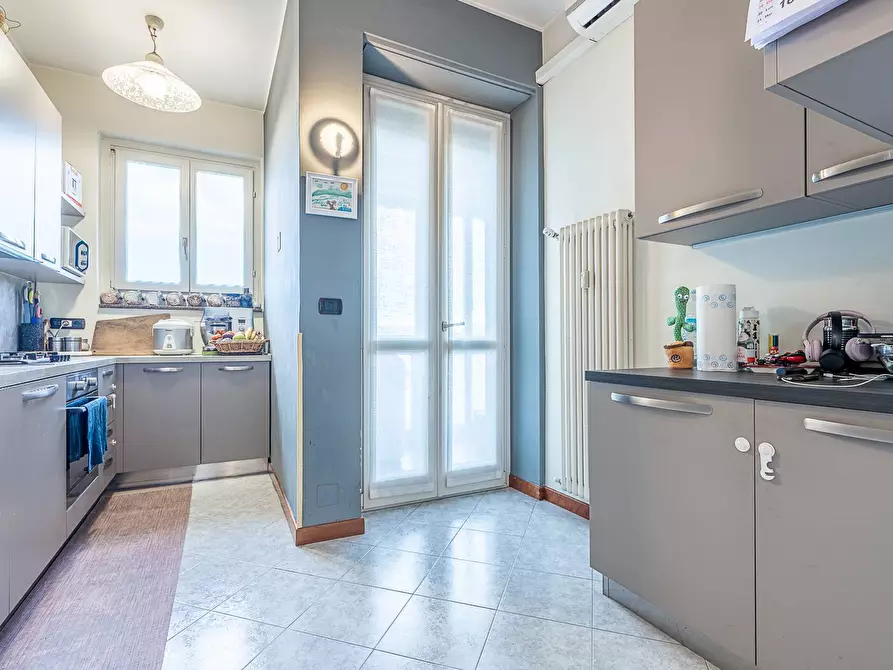 Immagine 13 di Appartamento in vendita  in Corso Giulio Cesare 261 a Torino