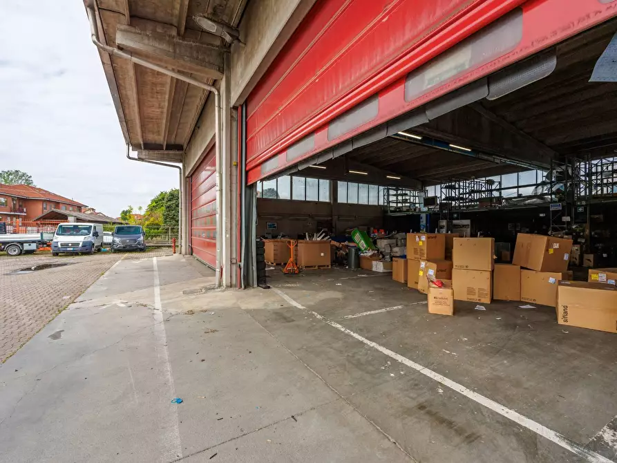 Immagine 10 di Capannone industriale in affitto  in Strada Carpice a Moncalieri