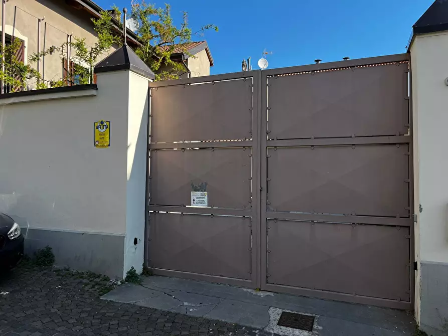 Immagine 2 di Box auto in affitto  in Via Ex Internati 1 a Rivoli