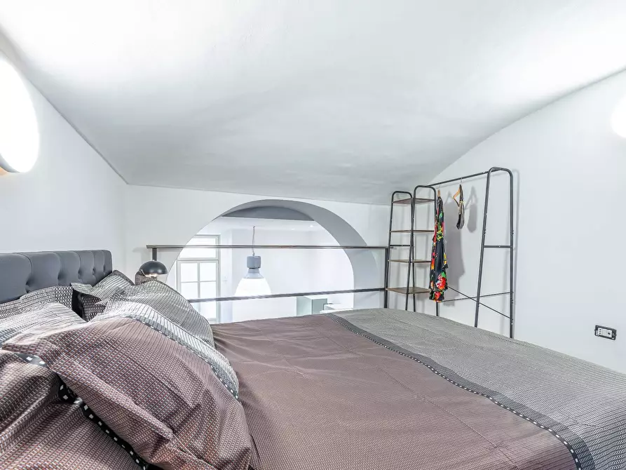 Immagine 21 di Loft/Open space in vendita  in Via Vincenzo Bellini 6 a Torino