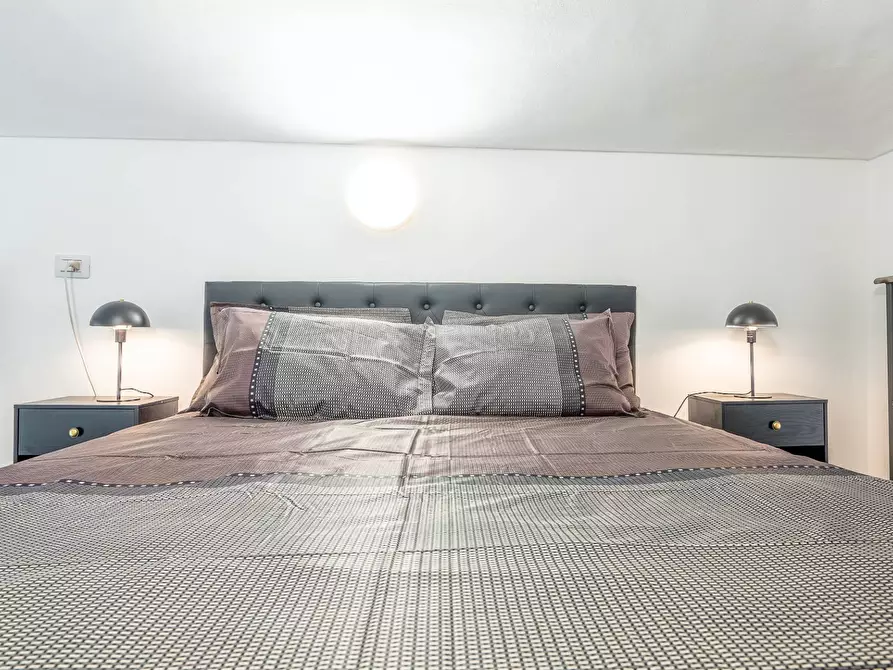 Immagine 24 di Loft/Open space in vendita  in Via Vincenzo Bellini 6 a Torino