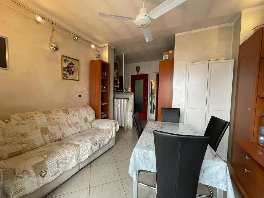 Immagine 4 di Appartamento in vendita  in Via Crevacuore 45 a Torino