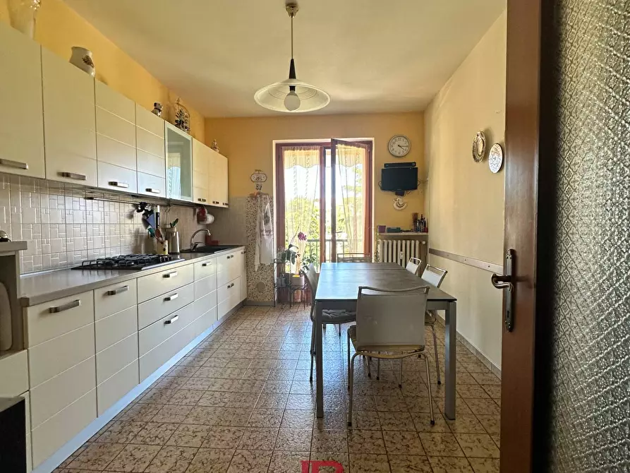 Immagine 7 di Appartamento in vendita  in Piazza Papa Giovanni 4 a Dronero