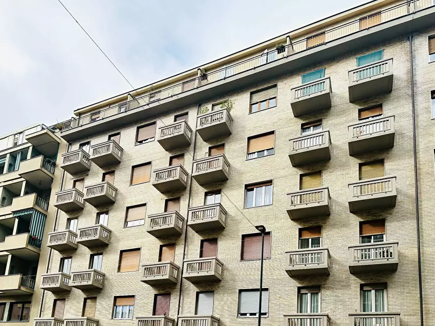 Immagine 31 di Appartamento in vendita  in Via Tunisi 122 a Torino