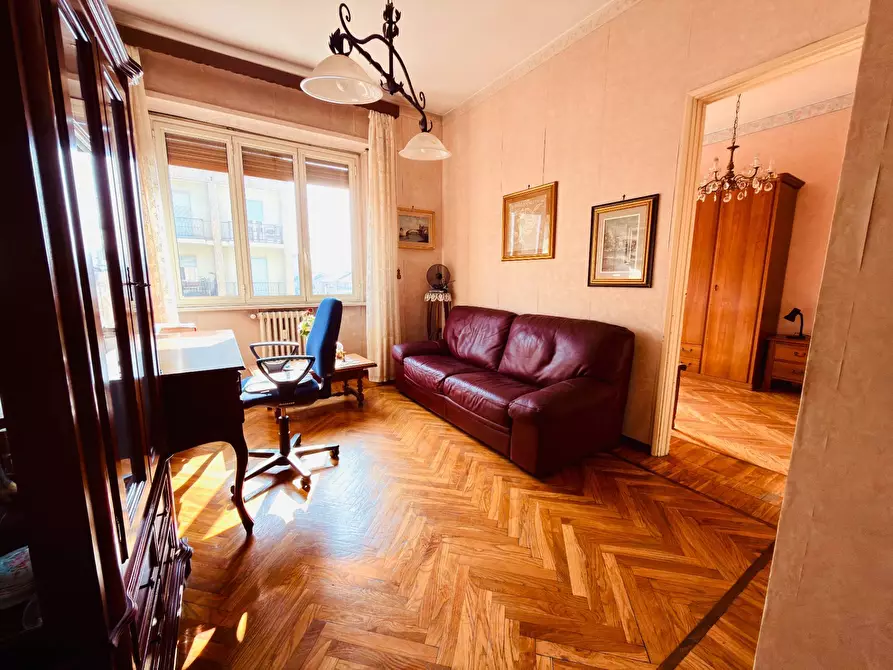 Immagine 6 di Appartamento in vendita  in Via Tunisi 122 a Torino