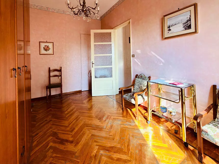 Immagine 11 di Appartamento in vendita  in Via Tunisi 122 a Torino