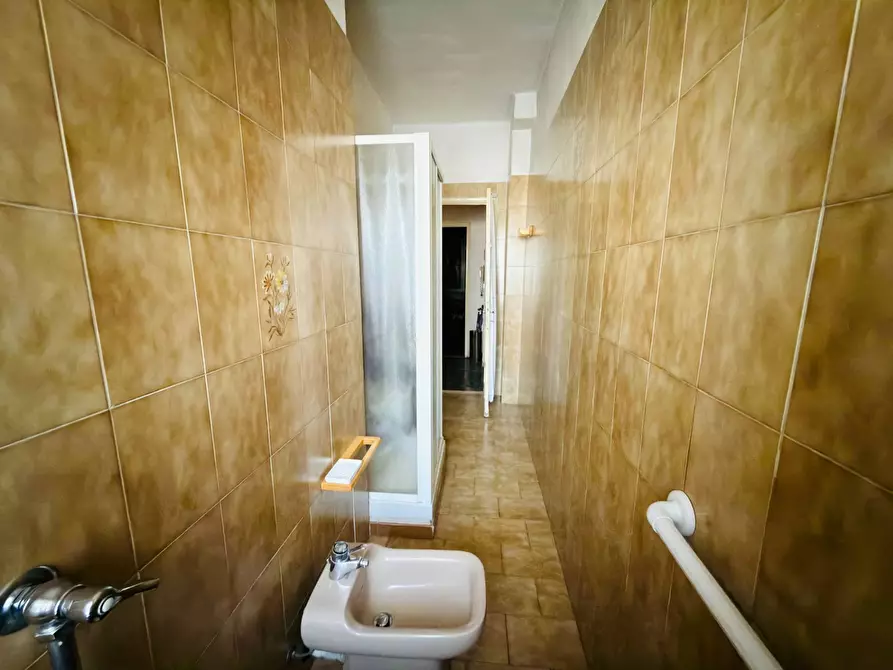 Immagine 29 di Appartamento in vendita  in Via Tunisi 122 a Torino