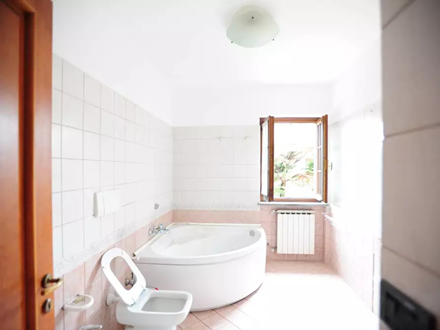 Immagine 19 di Villa in vendita  in Via Pigafetta 7 a Almese
