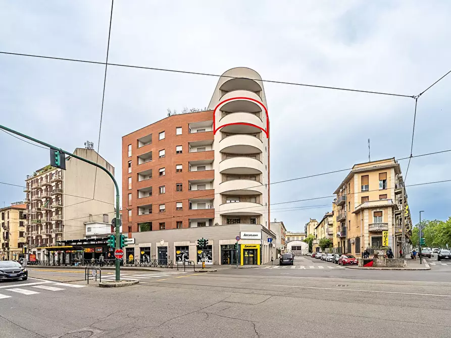Immagine 1 di Appartamento in vendita  in Corso Giulio Cesare 67 a Torino