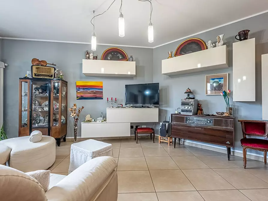 Immagine 10 di Appartamento in vendita  in Corso Giulio Cesare 67 a Torino