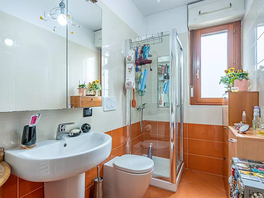 Immagine 26 di Appartamento in vendita  in Corso Giulio Cesare 67 a Torino