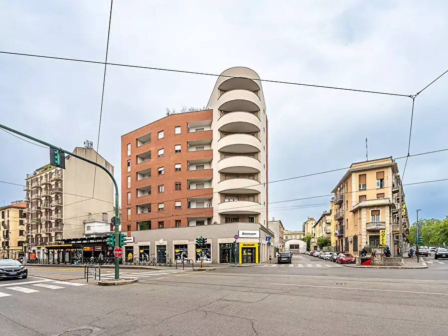 Immagine 38 di Appartamento in vendita  in Corso Giulio Cesare 67 a Torino