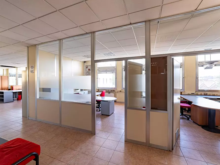 Immagine 15 di Ufficio in affitto  in Via Zante a Milano