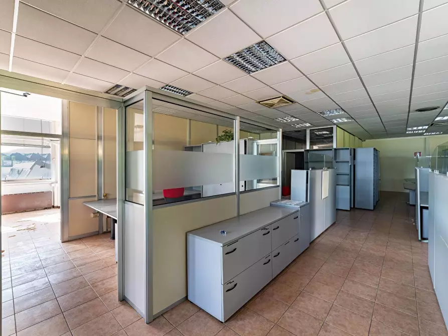 Immagine 9 di Ufficio in affitto  in Via Zante a Milano