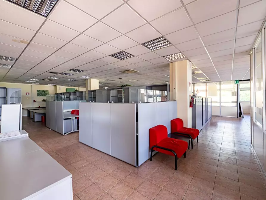 Immagine 14 di Ufficio in affitto  in Via Zante a Milano