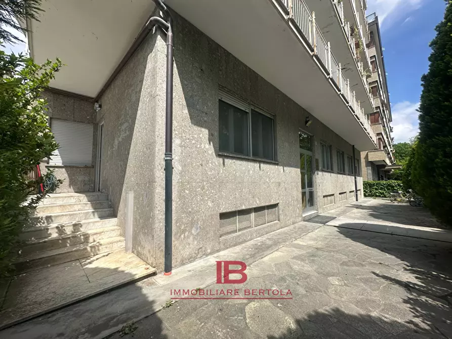 Immagine 29 di Appartamento in vendita  in viale angeli 30 a Cuneo