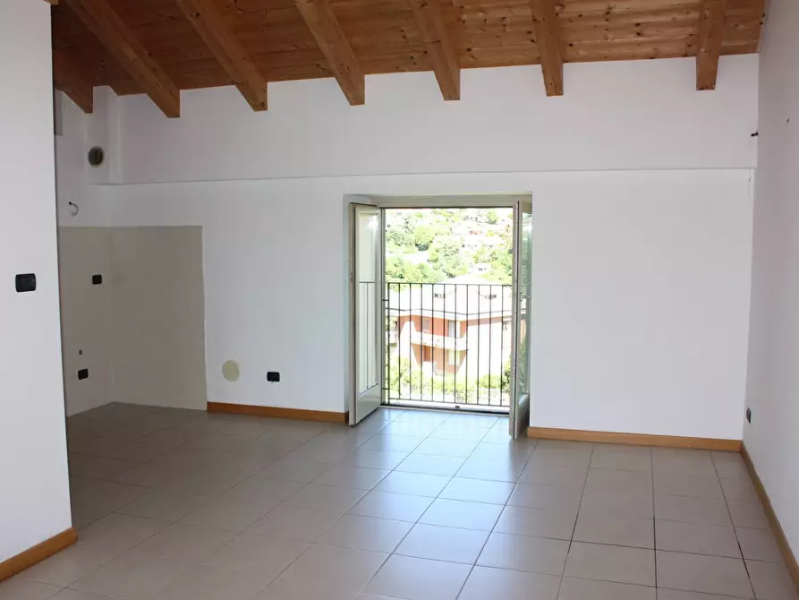 Immagine 4 di Appartamento in affitto  in Via Maestra 33 a Andezeno