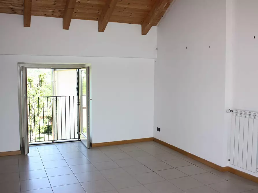 Immagine 6 di Appartamento in affitto  in Via Maestra 33 a Andezeno