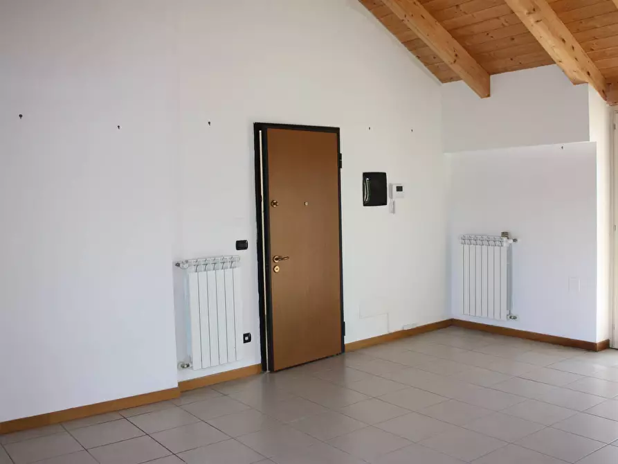 Immagine 8 di Appartamento in affitto  in Via Maestra 33 a Andezeno